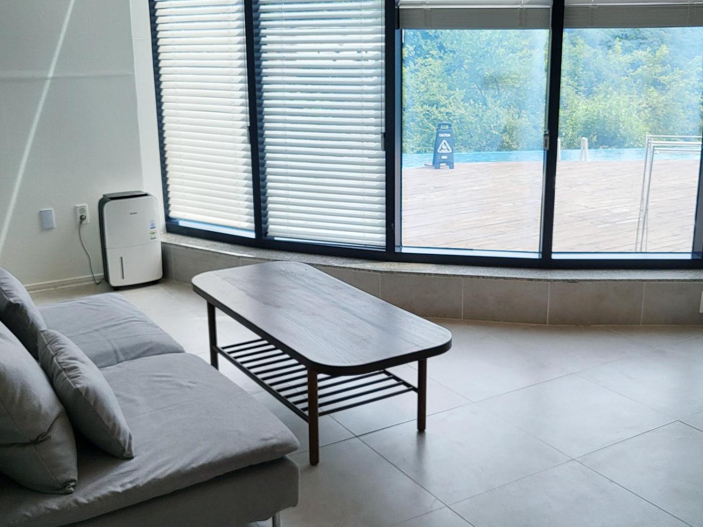Penatess Pool Villa Chungju Extérieur photo