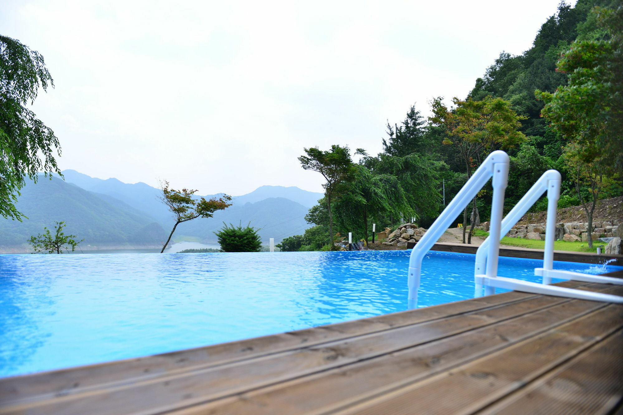 Penatess Pool Villa Chungju Extérieur photo